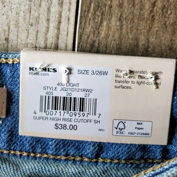 NWT SO Super High Rise Cutoff Short Size 3/26W - Picture 5 of 11